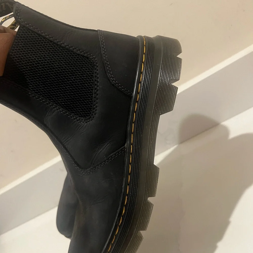 Doc Martens Embury Boots Size 9 M Size 10‎ L